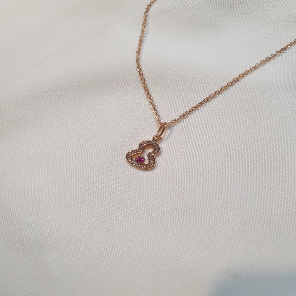 키린 울루 큐빅 포인트 목걸이