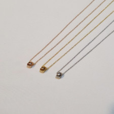 샤넬 미니 코코 라운드볼 목걸이