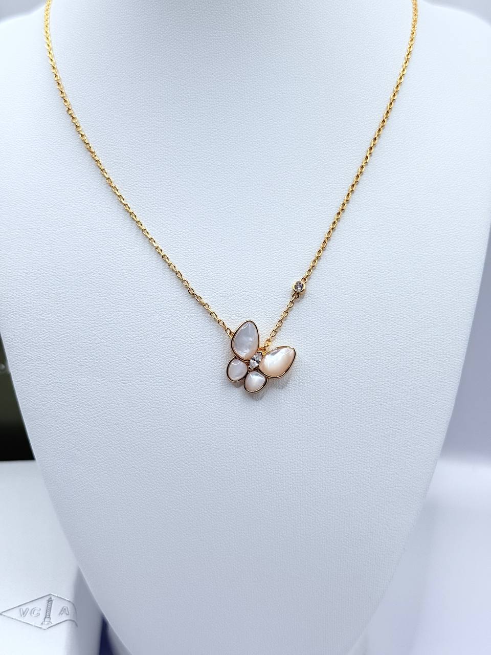 반클리프 VCF05 Arpels Two Butterfly 시리즈 쇄골 목걸이