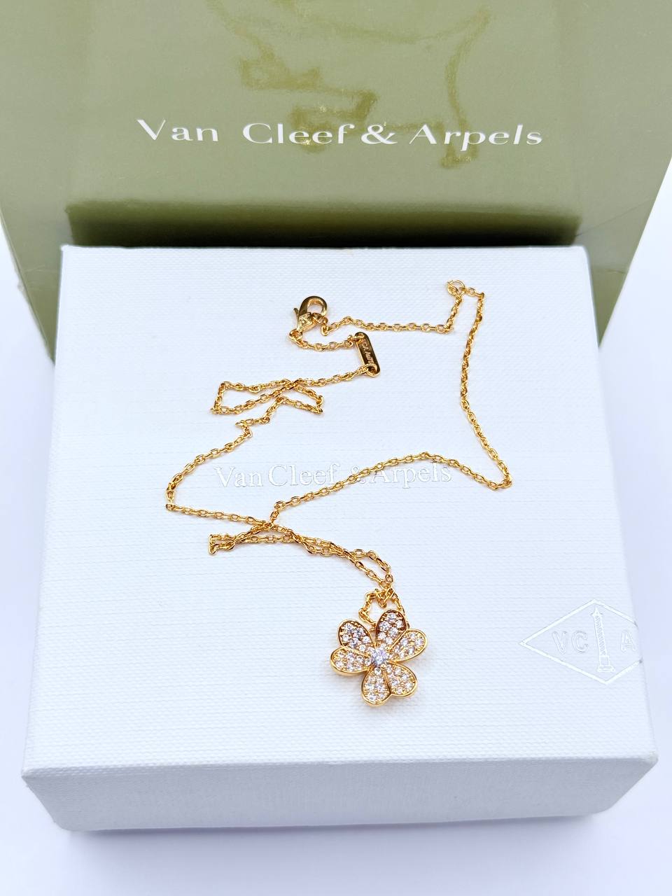 반클리프 VCF07 프리볼 펜던트 목걸이