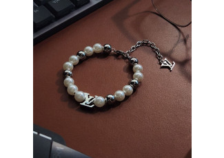 루이비통 446 모노그램 펄 팔찌