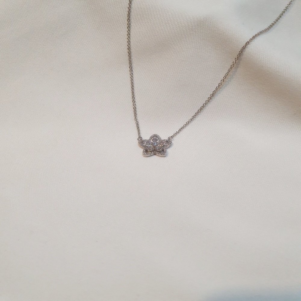 그라프 와일드 플라워 목걸이