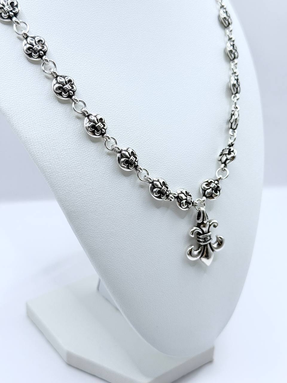 크롬하츠 ME08 BS 플레어 펜던트 목걸이