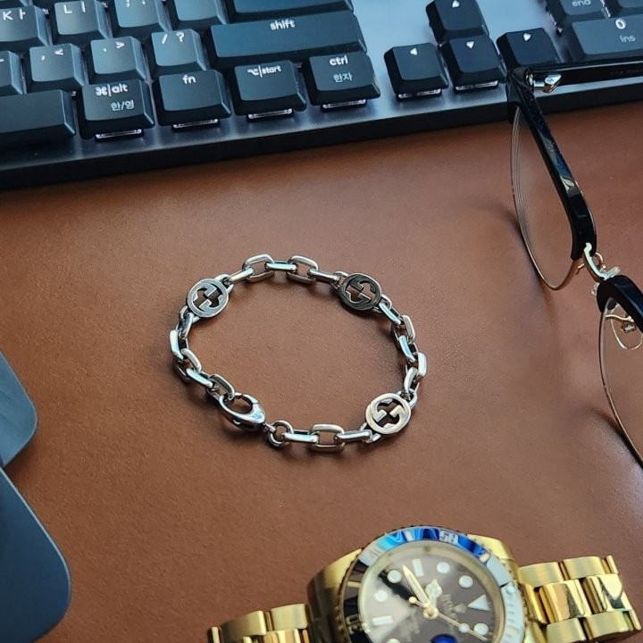 구찌 481 인터로킹 Silver 92.5 G 체인 팔찌