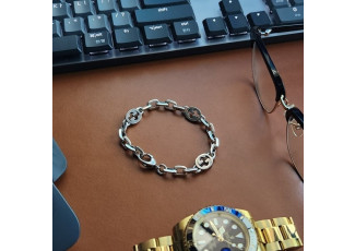 구찌 481 인터로킹 Silver 92.5 G 체인 팔찌