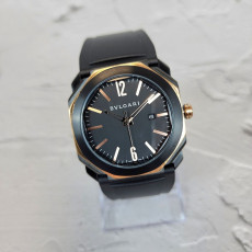 불가리 옥토 오리지널 블랙 골드 시계