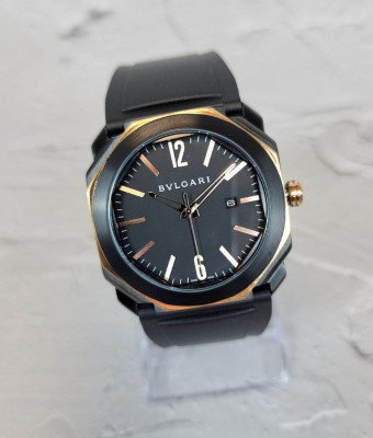 불가리 옥토 오리지널 블랙 골드 시계