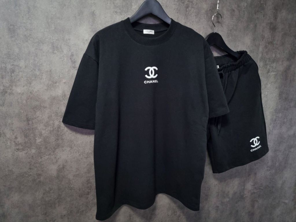 샤넬 로고 트레이닝 세트