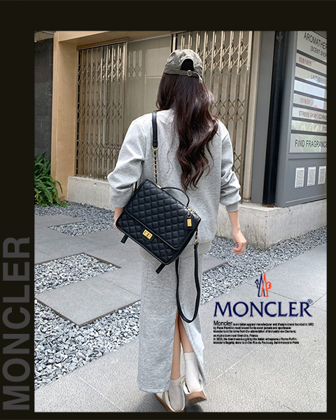 몽클레어 여성 2501-2 오버핏 집업 스커트 투피스 세트