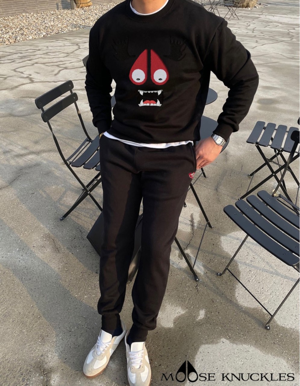 무스너클 몬스터 맨투맨 조거 팬츠 세트