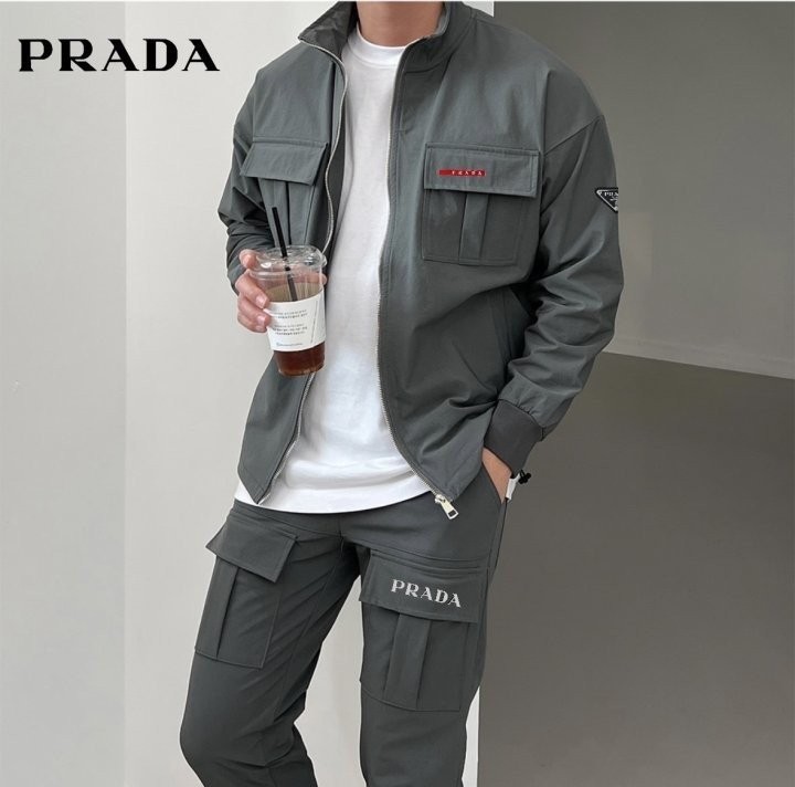 프라다 레드 라인 더블 포켓 엑티브 세트