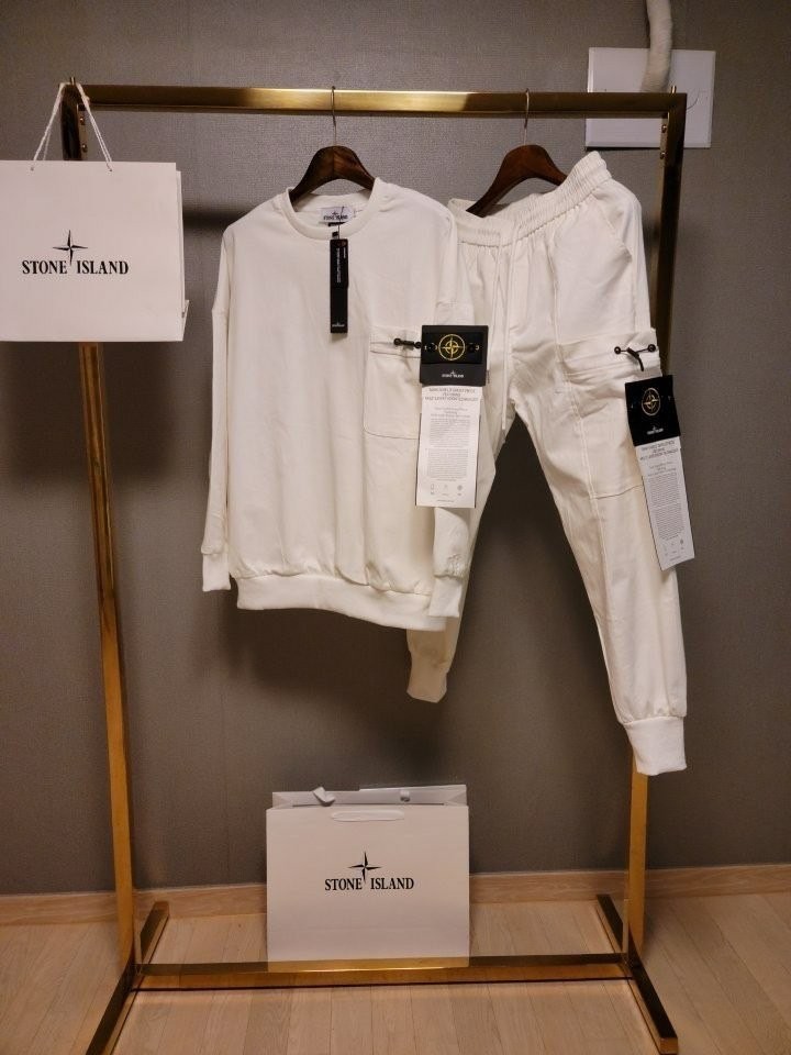 스톤아일랜드 와펜 로온 쭈리 스트링 맨투맨 세트