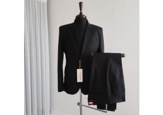 톰브라운 클래식 정장 세트 블랙