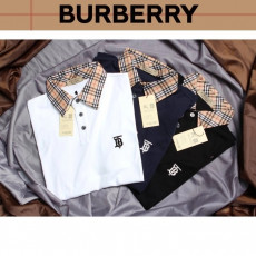 버버리 모노 자수 반팔 카라티