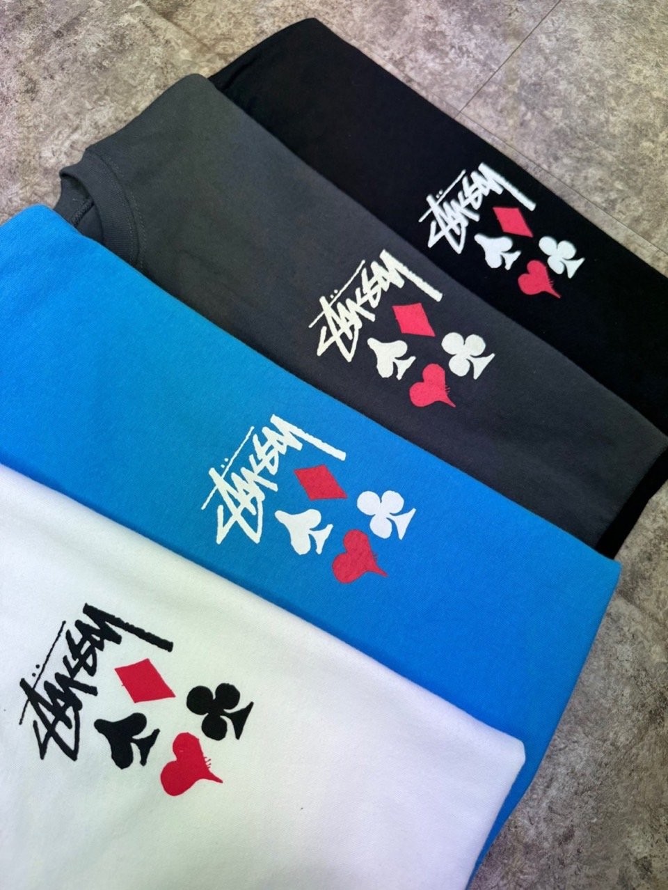 스투시 스페이스 하트 반팔티