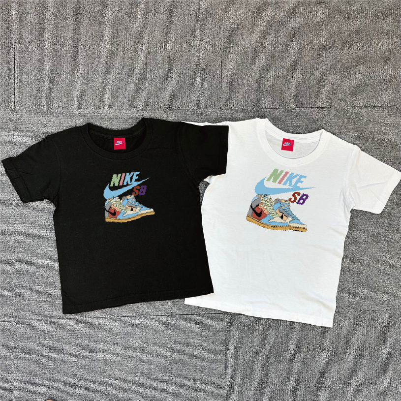 나이키 SB 파스텔 반팔티