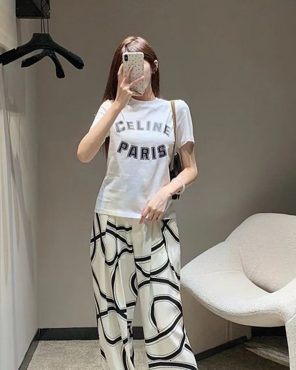 셀린느 여성 파리스 로고 반팔티