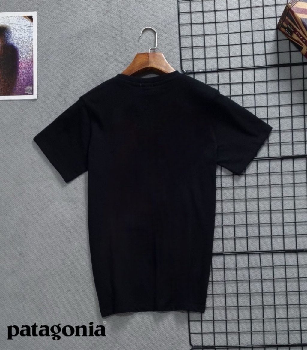 파타고니아 로고 패치 라운드 반팔티