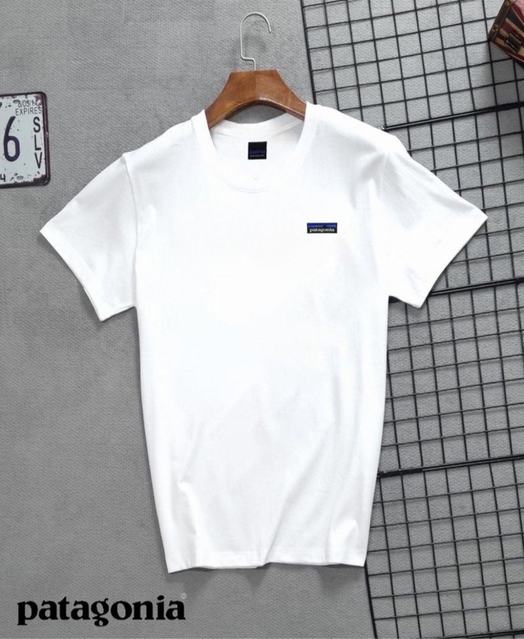 파타고니아 로고 패치 라운드 반팔티