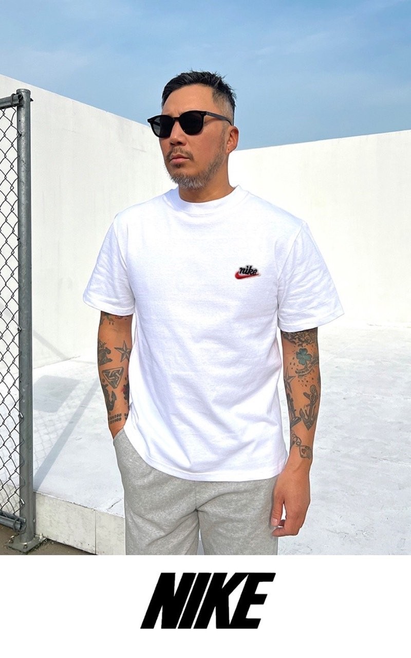 나이키 올드 패치 특양면 컬러풀 반팔티