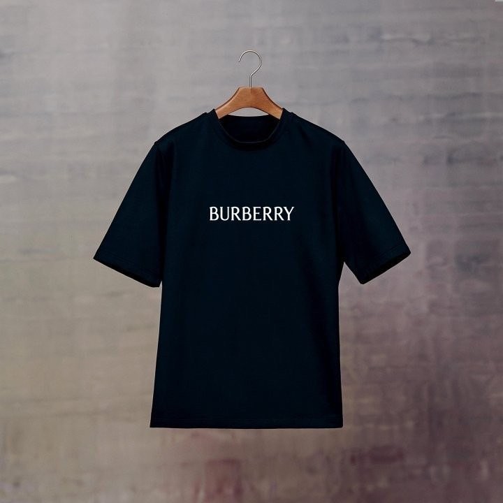 버버리 신형 레터링 반팔티