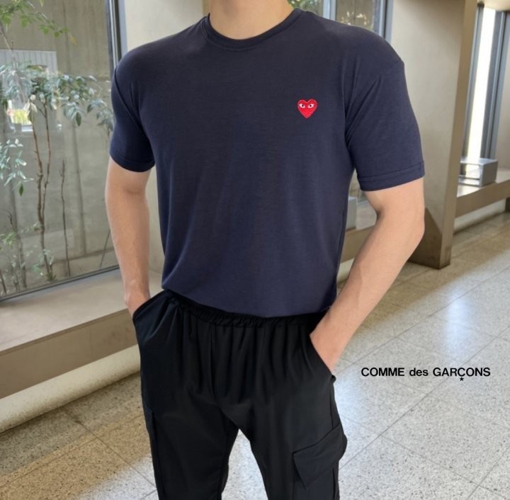 꼼데가르송 머슬 쿨링 반팔티