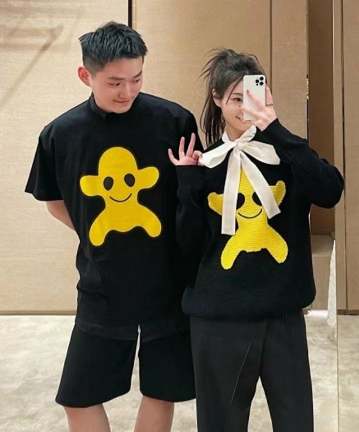 버버리 빅 몬스터 나염 그래픽 반팔티