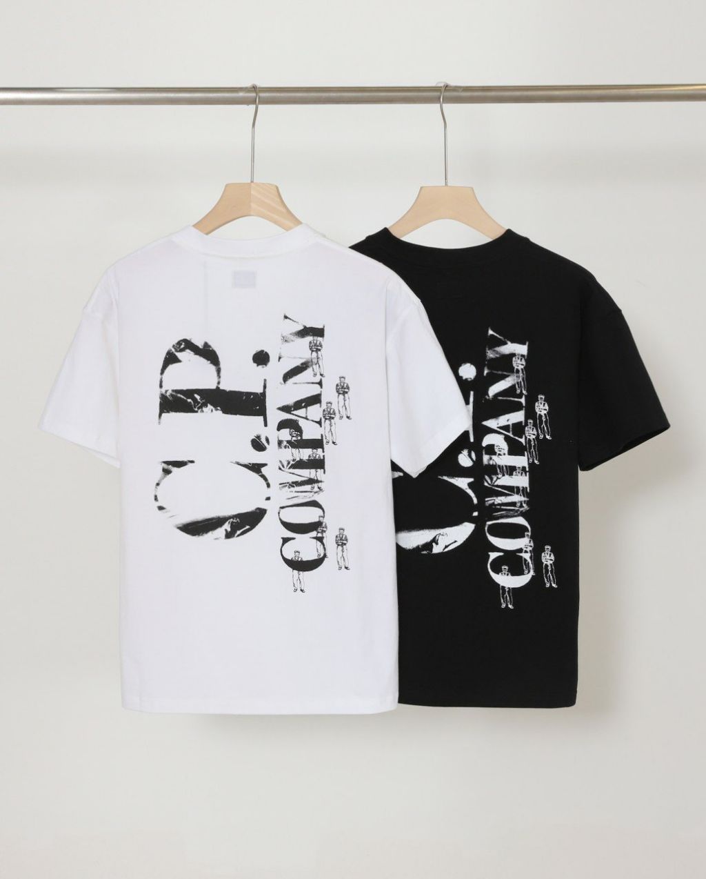 CP컴퍼니 스케치 나염 반팔티