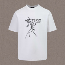 아크테릭스 Bone 로고 반팔티