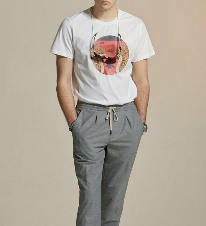 에르메스 레오파트 프린팅 반팔티