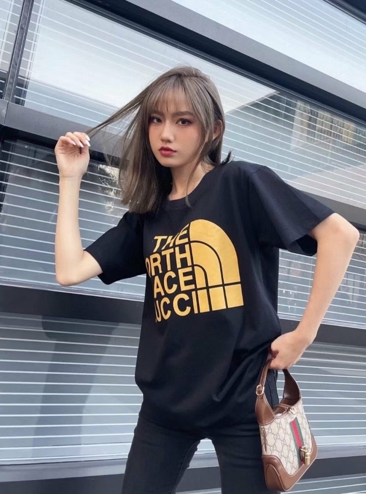 구찌 X 노스페이스 콜라보 옐로우 나염 반팔티