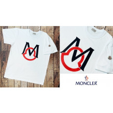 몽클레어 M 레드 라인 로고 와팬 세미 오버핏 반팔티