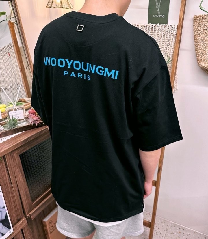 우영미 블루 나염 사각 자수 반팔티