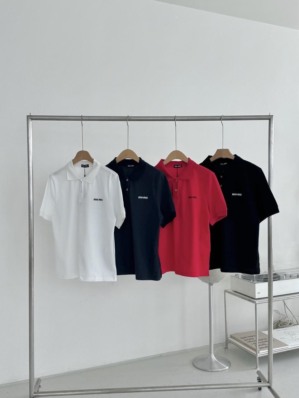 미우미우 PK 반팔 카라티