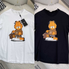 펜디 가방 드는 캣츠 반팔티