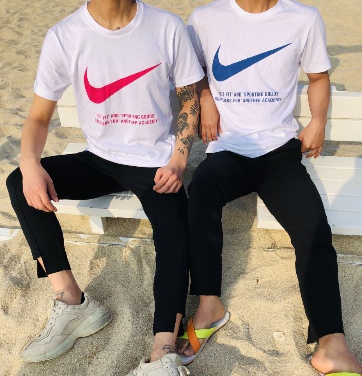 나이키 X 오프화이트 콜라보 앞 2020 나염 반팔티