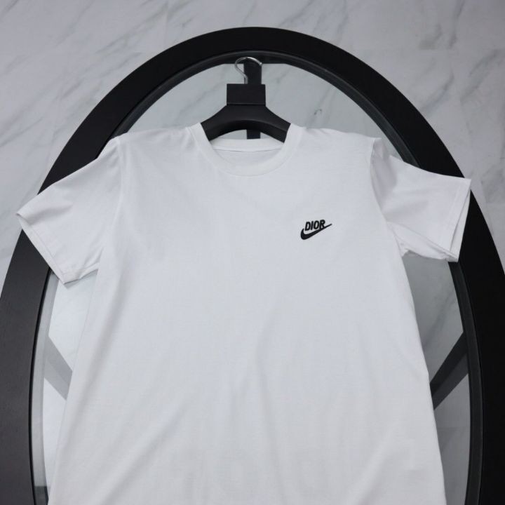 디올 X 나이키 콜라보 일로이 라운드 반팔티