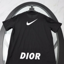 디올 X 나이키 콜라보 일로이 라운드 반팔티