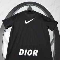 디올 X 나이키 콜라보 일로이 라운드 반팔티