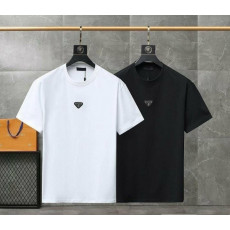 프라다 센터 트라이앵글 반팔티