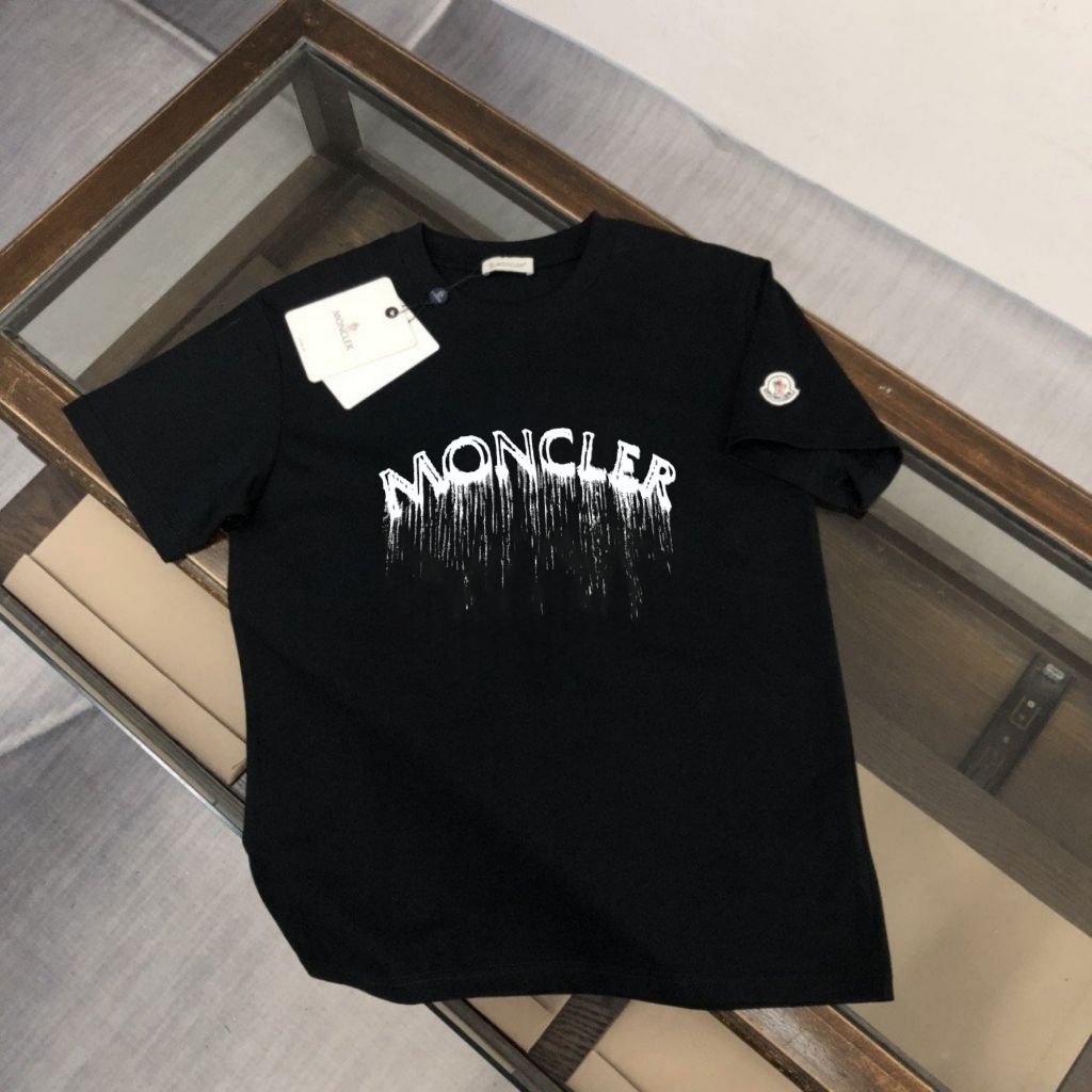 몽클레어 멜티드 반팔티