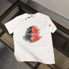 몽클레어 레드 페인팅 원형 반팔티