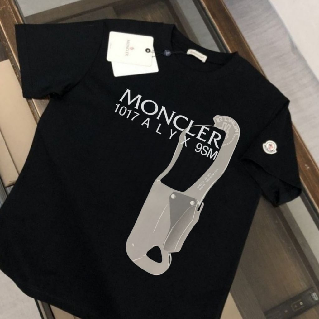 몽클레어 클립 반팔티