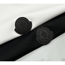 몽클레어 블랙 와펜 스몰 패치 반팔티