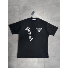 프라다 페어럴 로고 반팔티