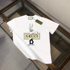 구찌 시가 바니 반팔티