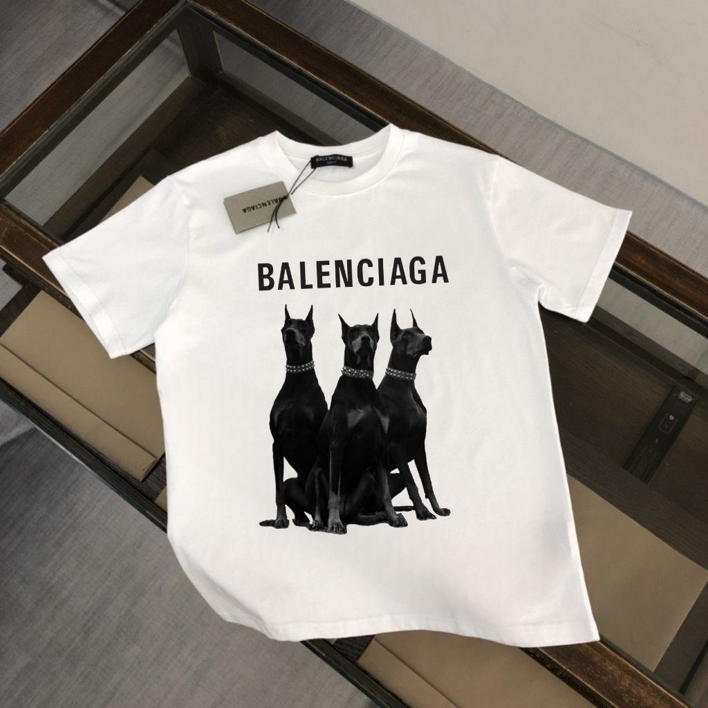 발렌시아가 도베르만 핀셔 반팔티