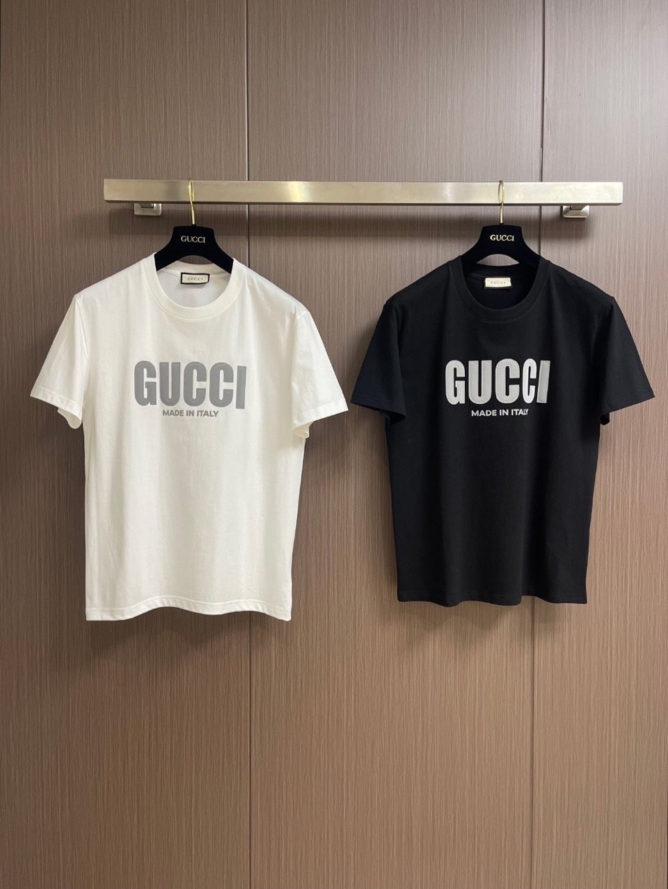 구찌 그래피티 레터링 로고 프린트 반팔티