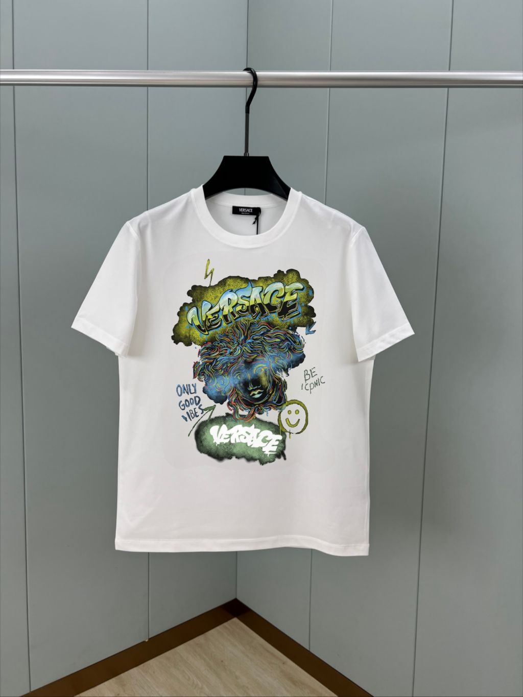 베르사체 후막 나염 반팔티