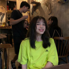 발렌시아가 형광 스몰 로고 BB 반팔티